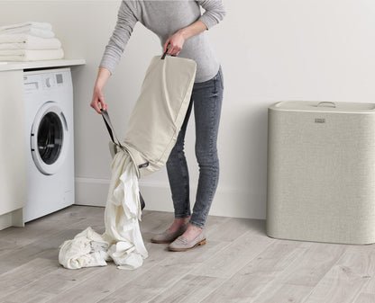 Joseph Joseph Tota Trio 90L Wäschesortierkorb mit Deckel, 3 herausnehmbare Säcke, Ecru Beige